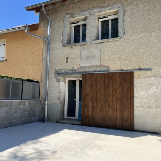  Annonces BOURG : Appartement | SAINT-PAUL-DE-VARAX (01240) | 82 m2 | 810 € 