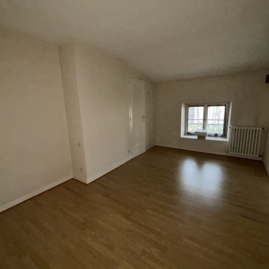  Annonces BOURG : Appartement | BOURG-EN-BRESSE (01000) | 50 m2 | 515 € 