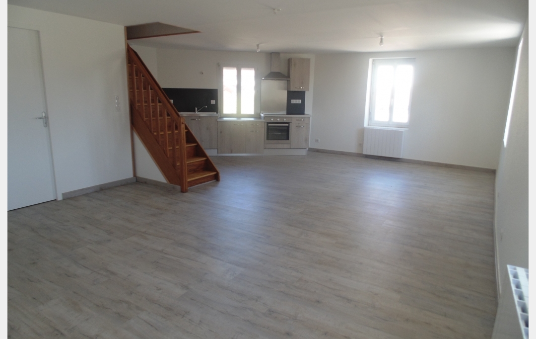 Annonces BOURG : Apartment | SAINT-PAUL-DE-VARAX (01240) | 92 m2 | 790 € 