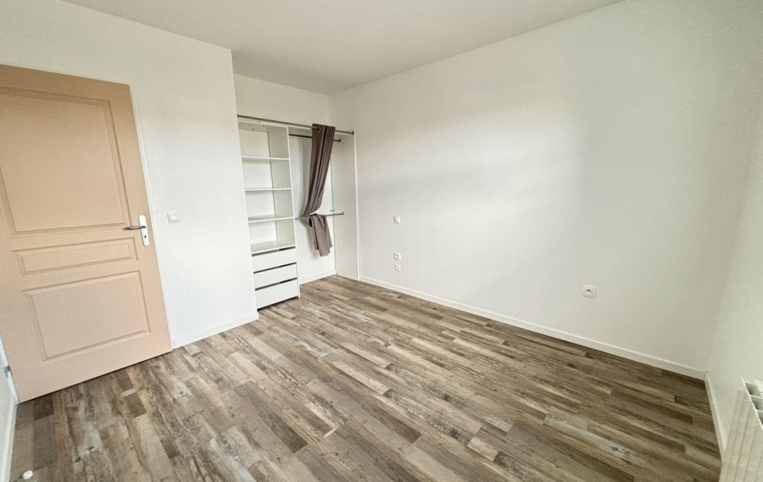 Annonces BOURG : Appartement | SAINT-PAUL-DE-VARAX (01240) | 82 m2 | 810 € 