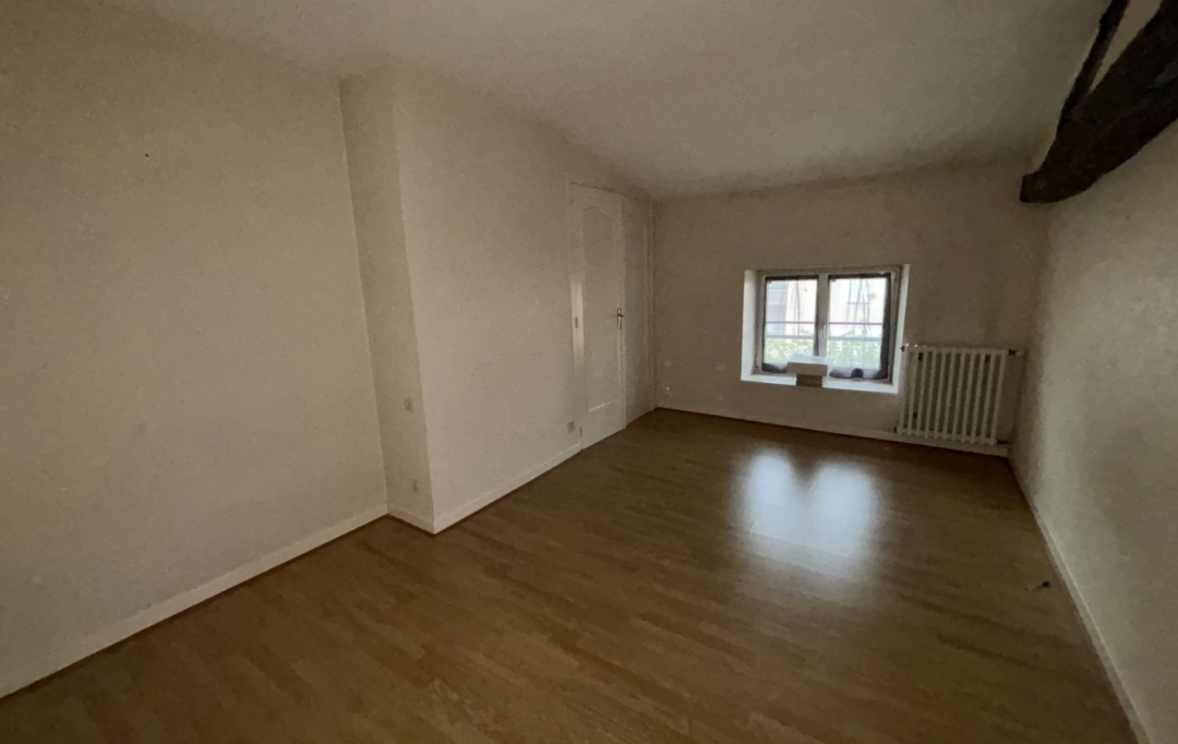 Annonces BOURG : Appartement | BOURG-EN-BRESSE (01000) | 50 m2 | 515 € 