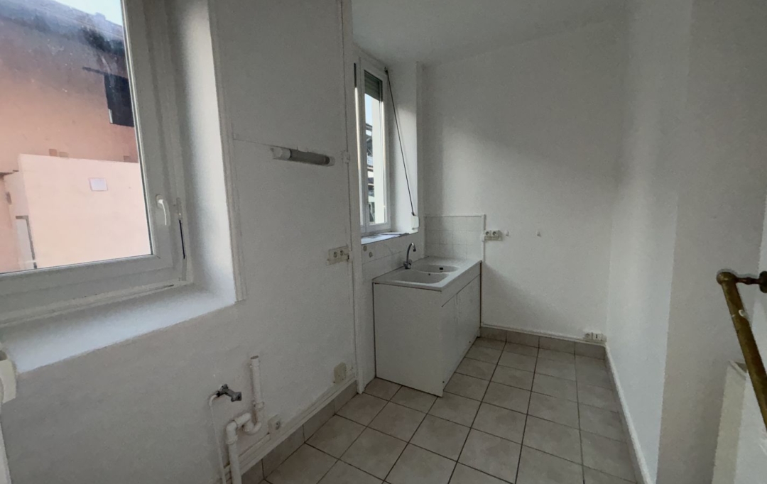 Annonces BOURG : Apartment | MEZERIAT (01660) | 40 m2 | 600 € 