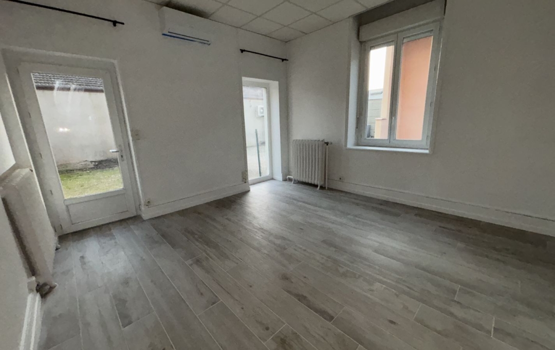 Annonces BOURG : Apartment | MEZERIAT (01660) | 40 m2 | 600 € 