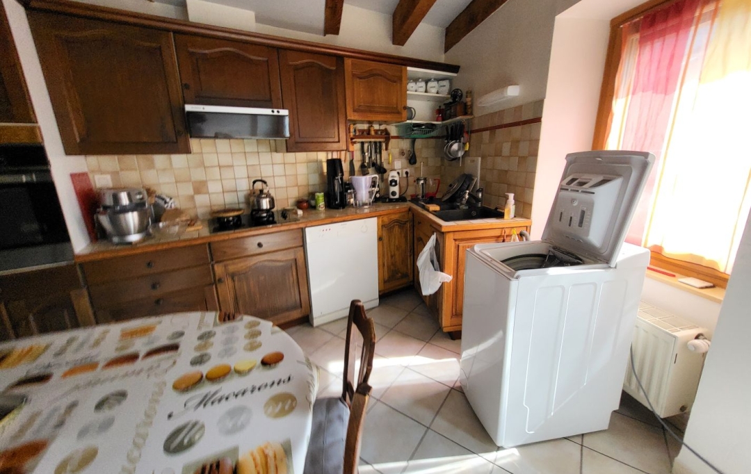 Annonces BOURG : Maison / Villa | SAINT-PAUL-DE-VARAX (01240) | 171 m2 | 293 000 € 