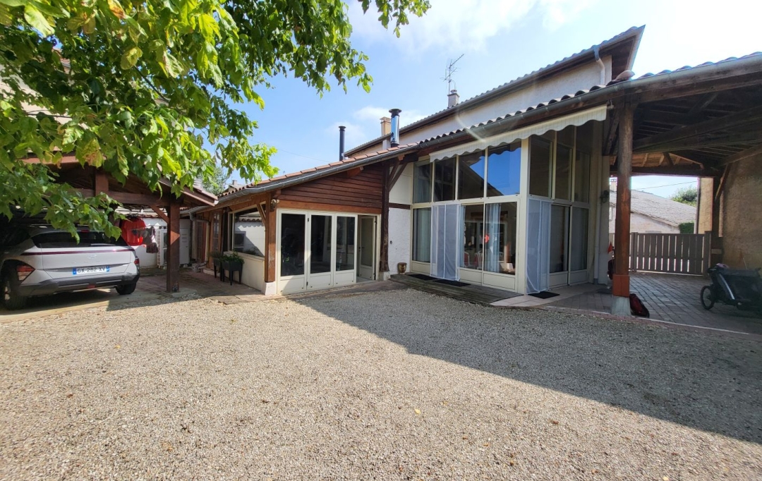 Annonces BOURG : Maison / Villa | SAINT-PAUL-DE-VARAX (01240) | 171 m2 | 293 000 € 